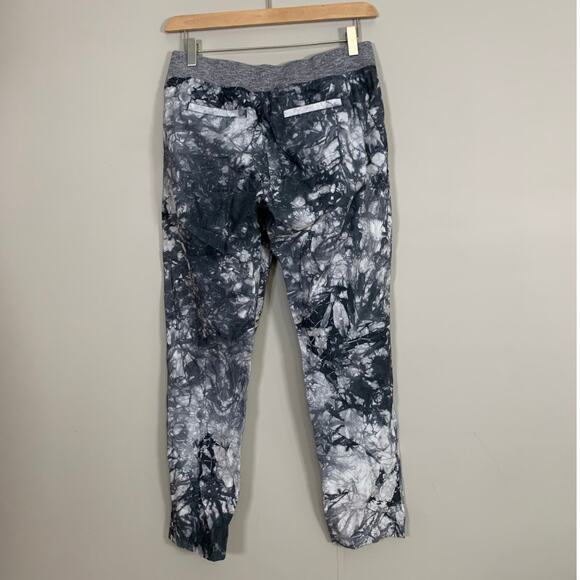 Cabi Gray Marble Tie Dye Pants Poplin Pull-on Yoga Waist Women's Size Small - Picture 10 of 11